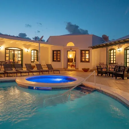 Villa Milan Puerto del Carmen (Lanzarote)